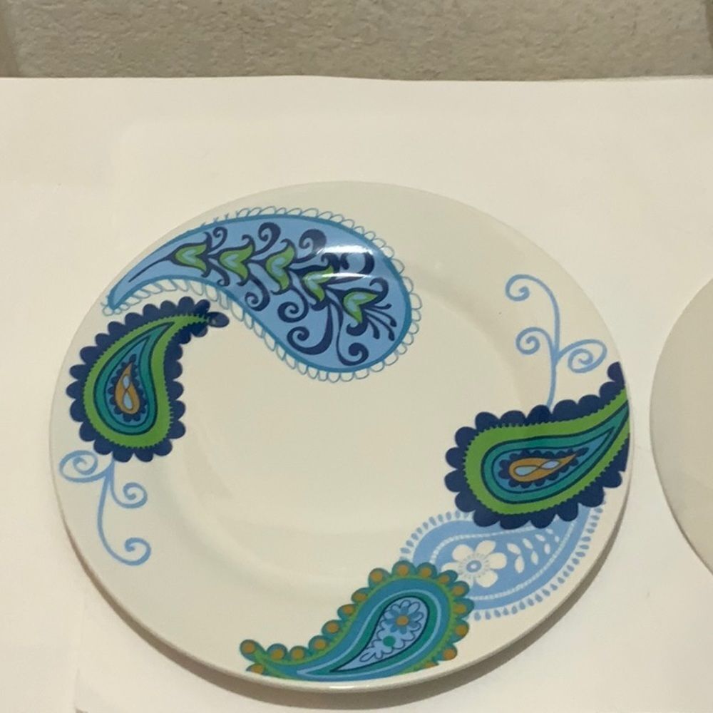 Royal Norfolk blue and green paisley dinner plates 10 1/2 “lot 2 New G7